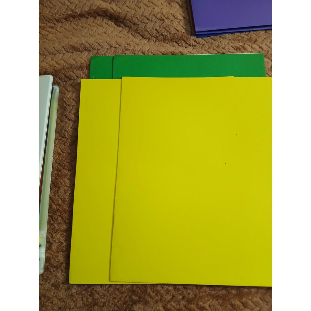 Lot of 4 2-Pocket Folders Yellow Green School Office Supplies
